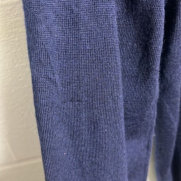 Banana Republic merino wool sweater - Picture 5 of 6